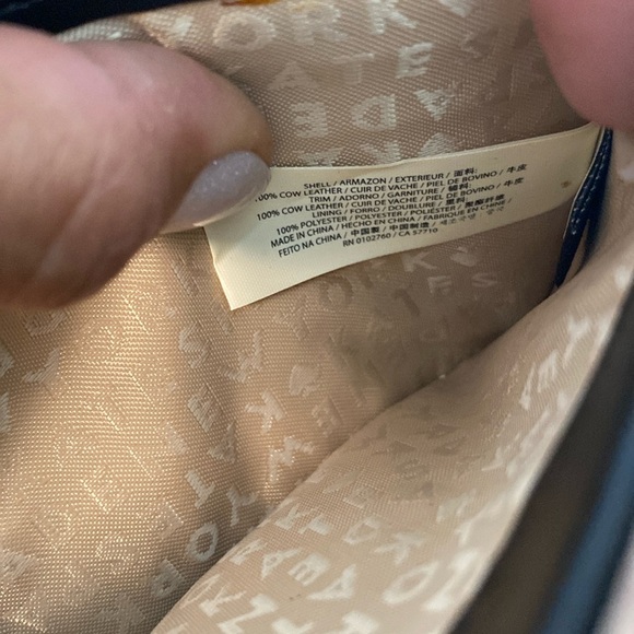 Kate Spade Black and Cream Colour block Wallet - lots of organizational space - Picture 7 of 7